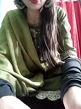 Snapshot of Noor_Darliing chatting on 03-13-25, 03:28 Noor Darliing online show from 03-13-25, 03:28