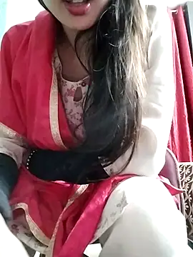 Snapshot of Noor_Darliing chatting on 03-14-25, 09:43 Noor Darliing online show from 03-14-25, 09:43