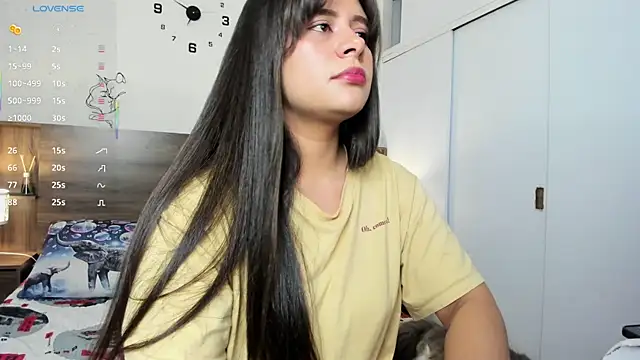 emily adams01 online show from 06-11-26, 11:47