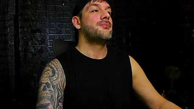 LexXHardy online show from 11-27-25, 02:02