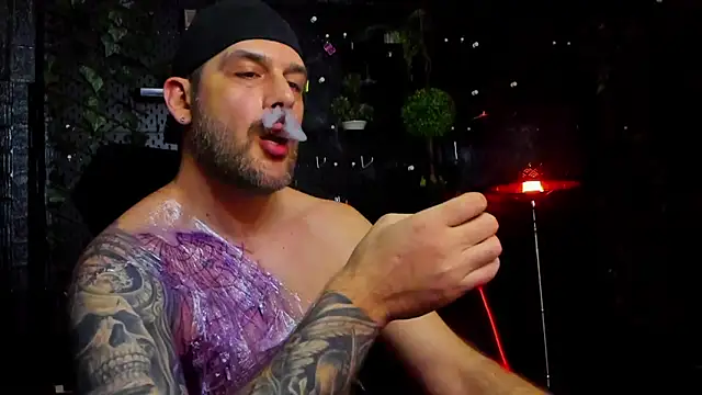 LexXHardy online show from 04-22-26, 03:35