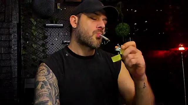 LexXHardy online show from 04-27-26, 04:38