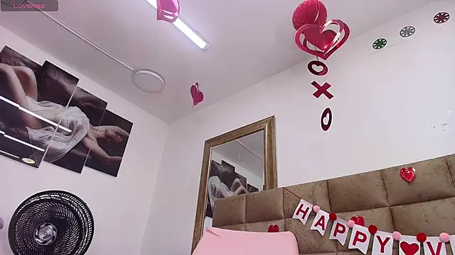 Snapshot of _sex_mia chatting on 02-12-25, 07:24  sex mia online show from 02-12-25, 07:24