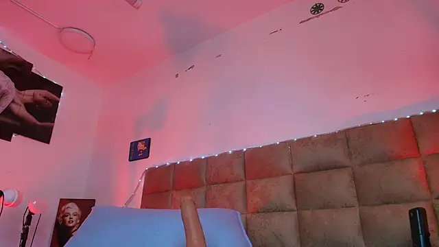 Snapshot of _sex_mia chatting on 09-19-25, 07:14  sex mia online show from 09-19-25, 07:14