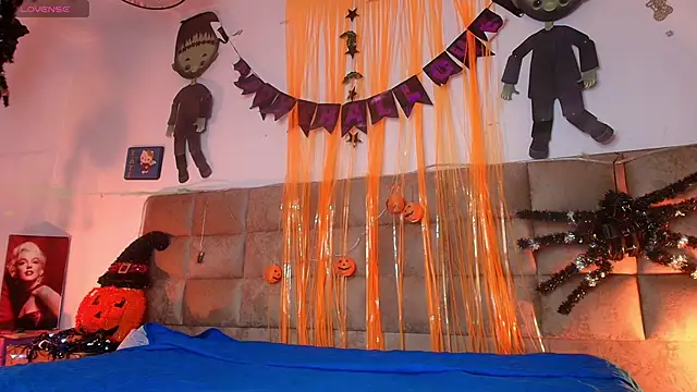 Snapshot of _sex_mia chatting on 10-16-25, 07:26  sex mia online show from 10-16-25, 07:26