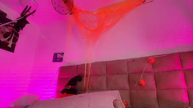 Snapshot of _sex_mia chatting on 10-30-25, 07:14  sex mia online show from 10-30-25, 07:14