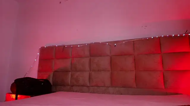 Snapshot of _sex_mia chatting on 11-08-25, 07:23 sex mia online show from 11-08-25, 07:23