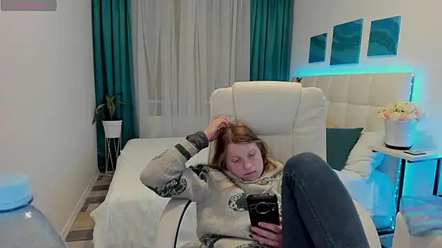 Kathlyn  Heath online show from 03-20-25, 10:18