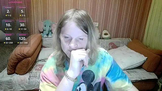 Snapshot of Kathlyn__Heath chatting on 05-24-26, 06:35 Kathlyn Heath online show from 05-24-26, 06:35