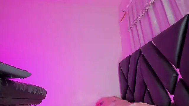 Snapshot of stephany_doll_ chatting on 07-06-26, 03:03 stephany doll online show from 07-06-26, 03:03