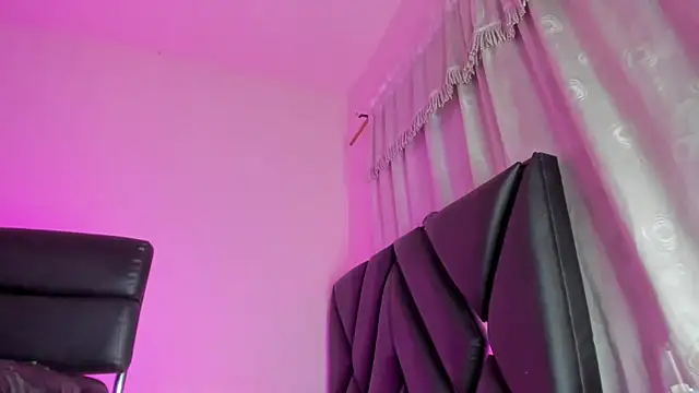 Snapshot of stephany_doll_ chatting on 07-14-26, 10:21 stephany doll online show from 07-14-26, 10:21