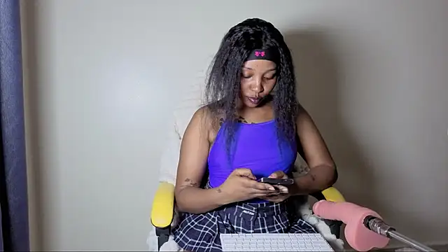 Snapshot of sexycabdy chatting on 12-02-25, 02:56 sexycabdy online show from 12-02-25, 02:56