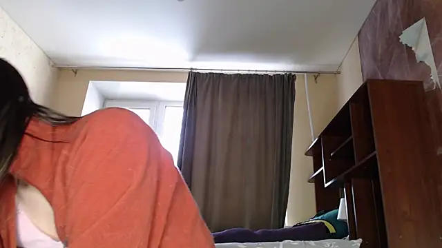 MiriamOr online show from 02-19-25, 10:23