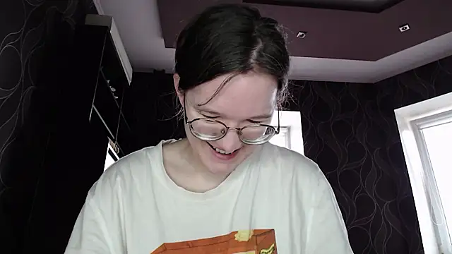 MiriamOr online show from 03-16-25, 07:48