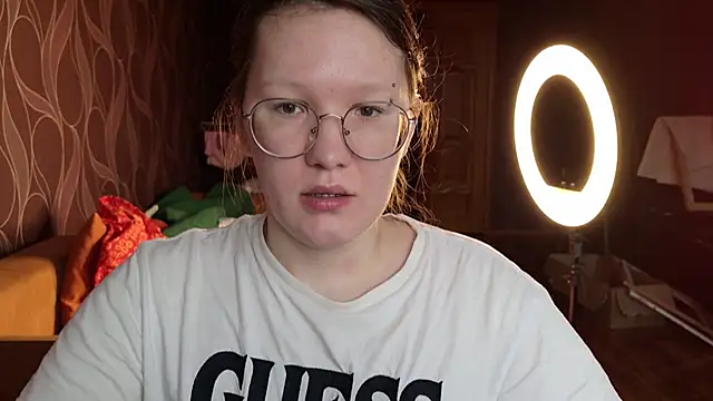 MiriamOr online show from 10-30-25, 07:54