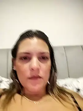 Mia Hampton online show from 12-20-24, 12:19