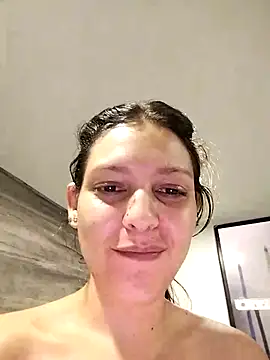 Mia Hampton online show from 02-15-25, 11:14