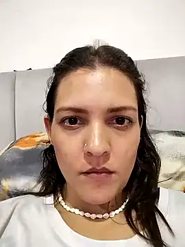 Mia Hampton online show from 02-22-25, 03:34