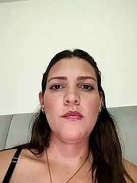 Mia Hampton online show from 03-19-25, 12:37