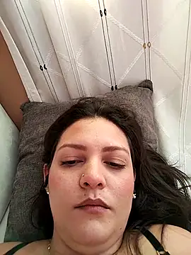 Mia Hampton online show from 09-28-25, 12:43