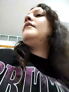 Snapshot of Mia_Hampton chatting on 02-12-26, 04:57 Mia Hampton online show from 02-12-26, 04:57