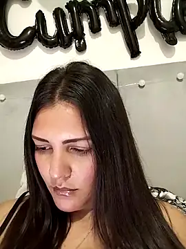 Snapshot of Mia_Hampton chatting on 03-02-26, 09:43 Mia Hampton online show from 03-02-26, 09:43