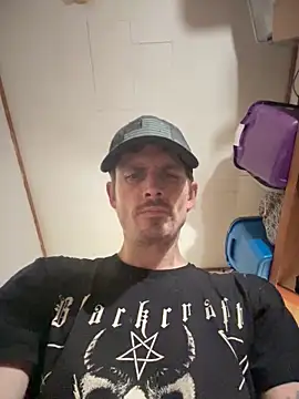 Snapshot of KBONE36 chatting on 01-07-26, 04:04 KBONE36 online show from 01-07-26, 04:04