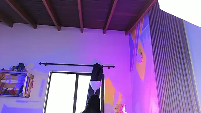 Cuttiealice online show from 11-25-25, 12:38