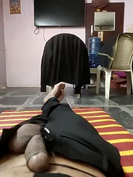 Snapshot of sandy-006 chatting on 11-10-25, 06:23 sandy-006 online show from 11-10-25, 06:23