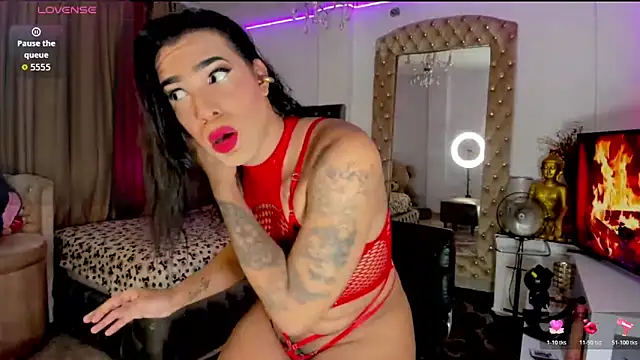 Snapshot of Samra_Naugthy chatting on 01-18-26, 11:19 Samra Naugthy online show from 01-18-26, 11:19