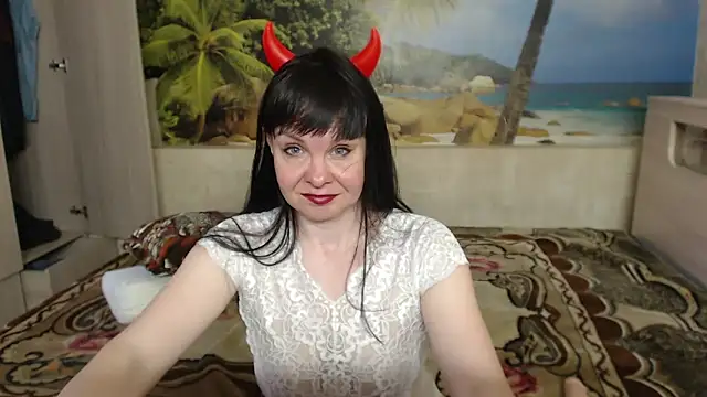 Aphelandra online show from 05-16-26, 10:01