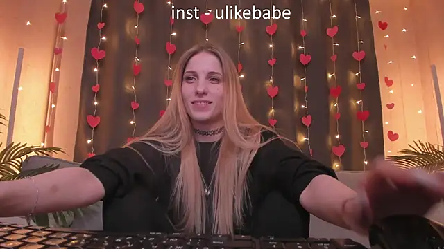 Anna Fink online show from 02-28-25, 12:10