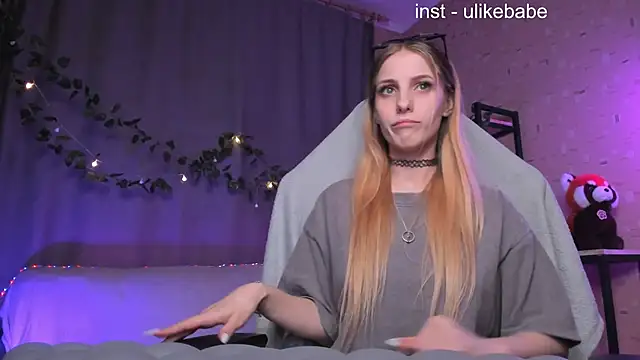 Anna Fink online show from 03-21-25, 08:50