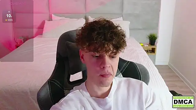 cute thomas online show from 01-30-25, 08:21