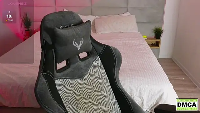 cute thomas online show from 02-03-25, 08:13