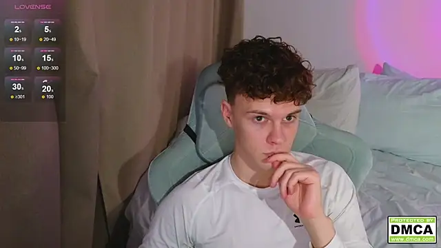 cute thomas online show from 12-04-25, 07:44