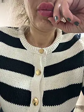 AmazingBitch online show from 02-18-26, 02:07