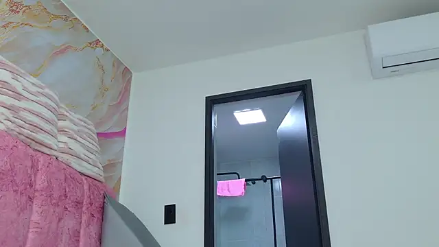celeste sea online show from 05-27-26, 01:57