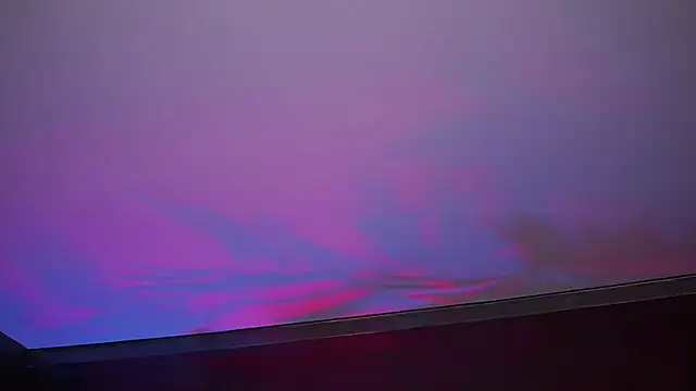 HotSkinnyX online show from 01-05-26, 05:27