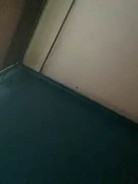 Snapshot of samgeil20 chatting on 03-01-26, 07:32 samgeil20 online show from 03-01-26, 07:32