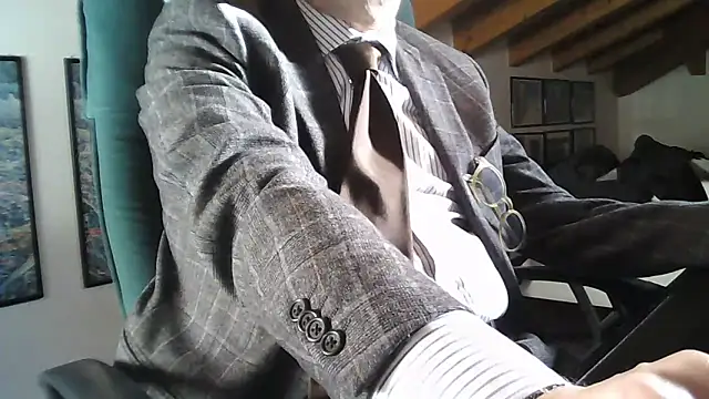 paolo72 online show from 12-10-24, 09:12