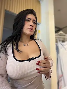 clarachanelricek online show from 11-05-25, 07:14