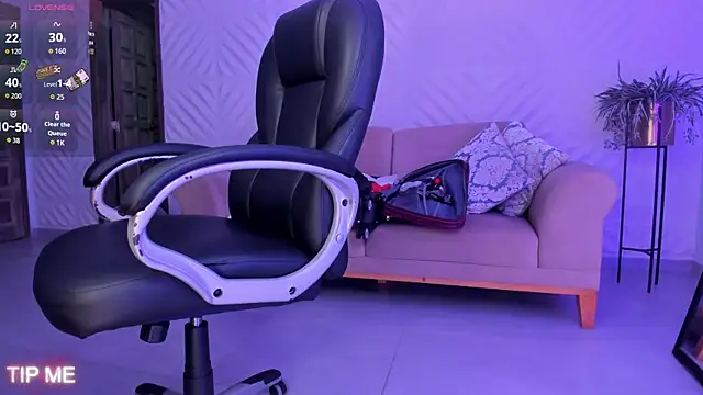 SophieBarnett online show from 04-17-26, 11:52