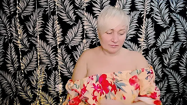 Olivia playful online show from 02-02-26, 12:15