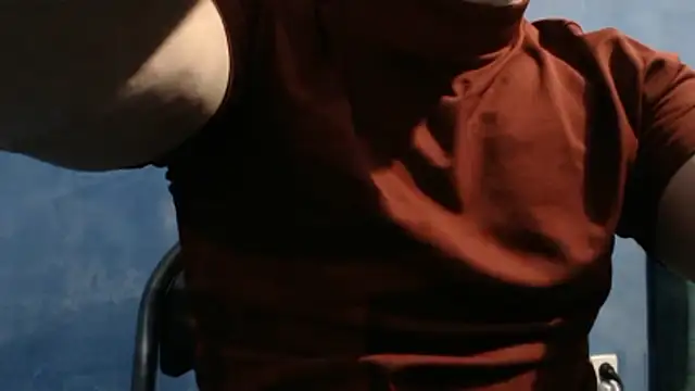 alex blu online show from 04-21-26, 02:45