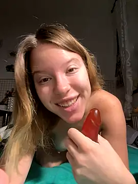 kimczii online show from 10-27-25, 07:12