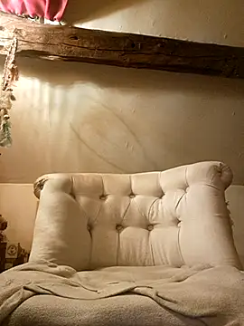 eddouxxx78 online show from 04-15-26, 07:15