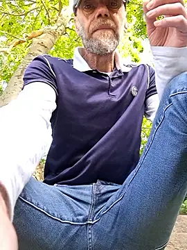 eddouxxx78 online show from 04-26-26, 08:01