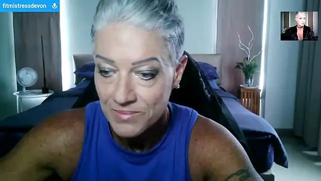 Devon2020 online show from 04-09-26, 05:40