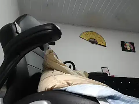 pamelabigcock69 online show from 04-15-26, 01:12